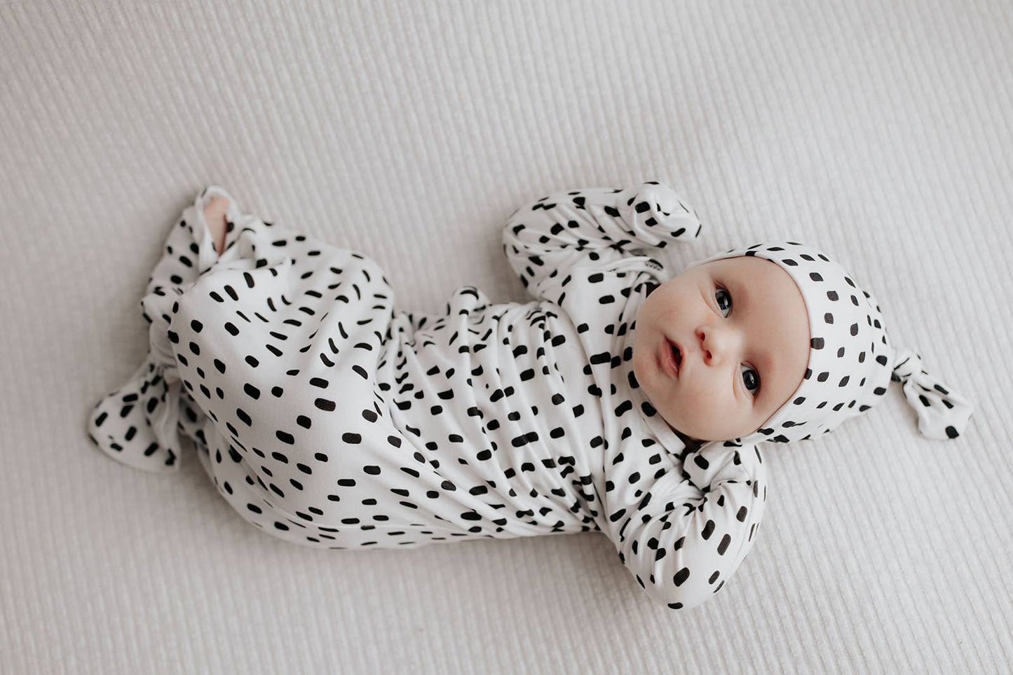 Black & White Poka Dot Knotted Gown & Hat | Newborn