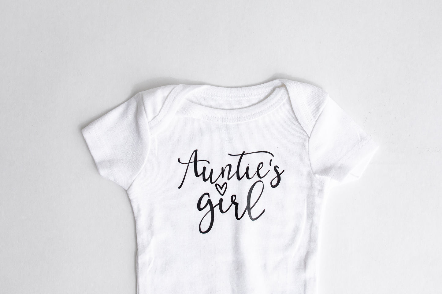 Auntie's Girl Short Sleeve Bodysuit