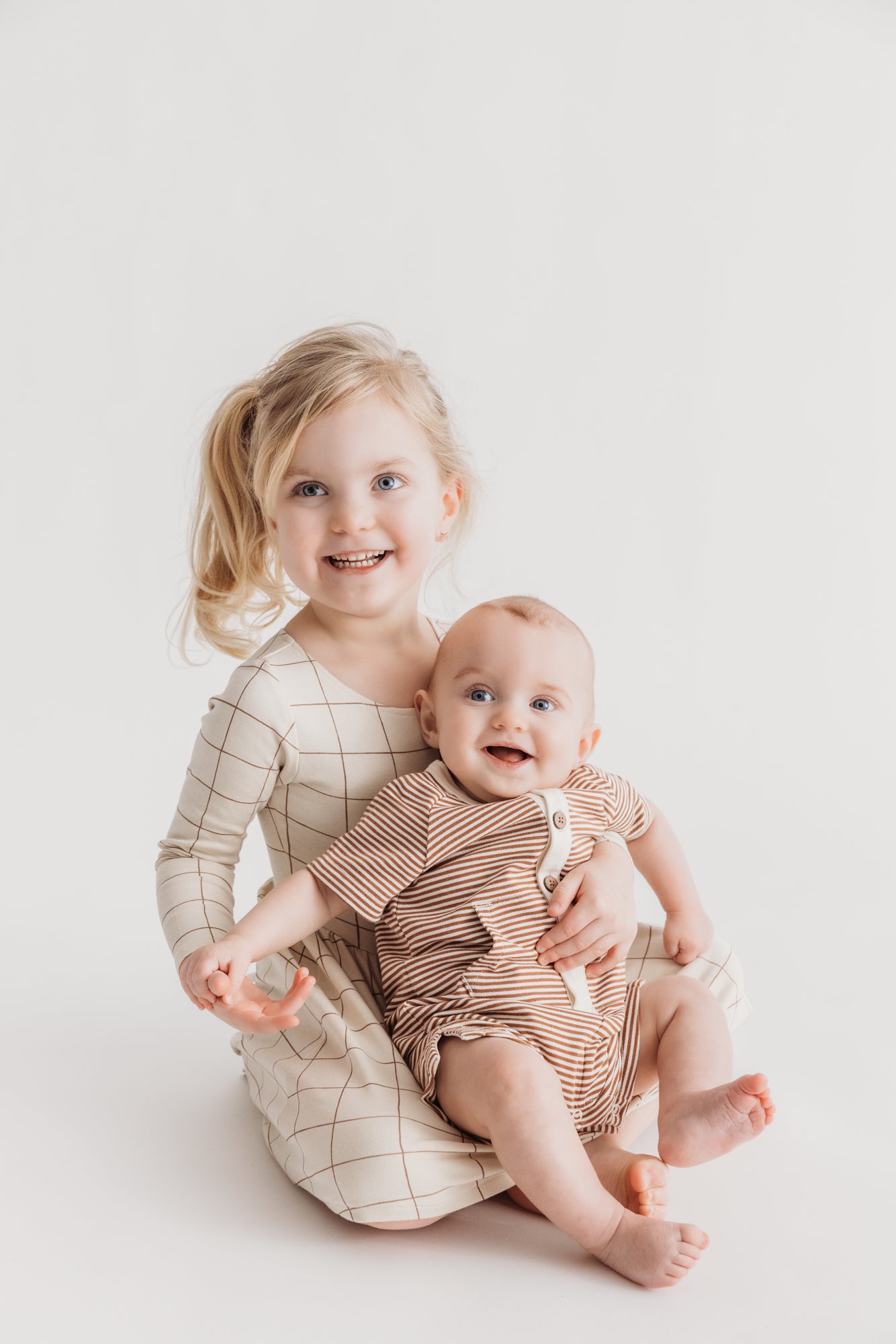 Kangaroo Romper - Stripe Classic