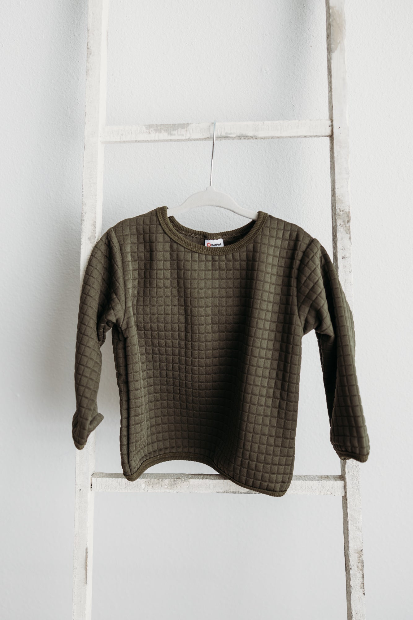 Basic Solid Textured Pullover Sweatshirt