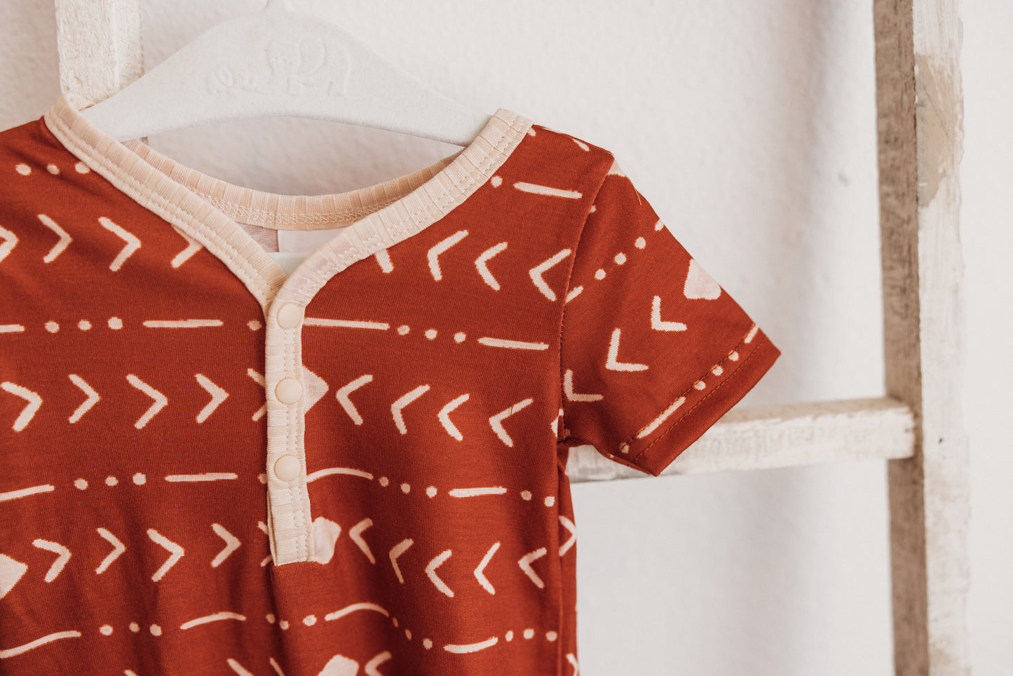 Patterened Short Sleeve Snap Romper Rust