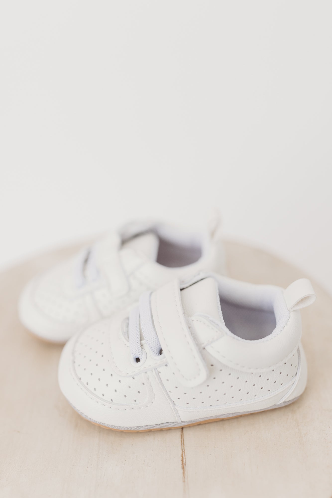 Ivory Mesh Sneakers Baby / Toddler