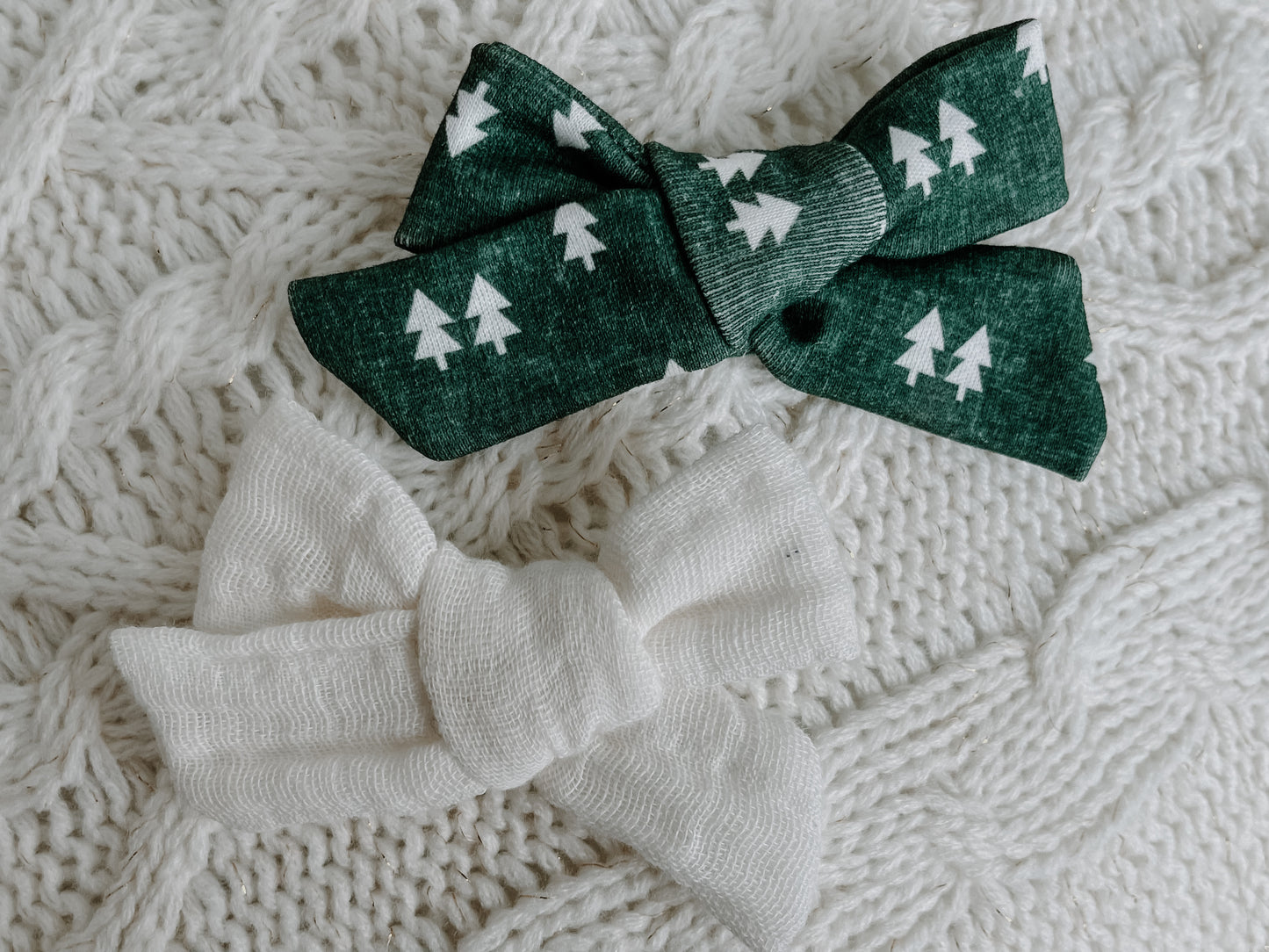 Alligator Clip Bow 2 Pack Green Pine