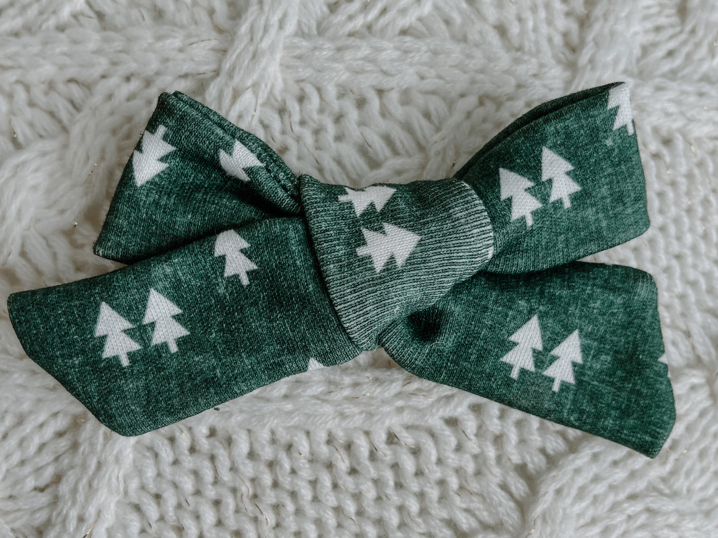 Alligator Clip Bow Green Pine