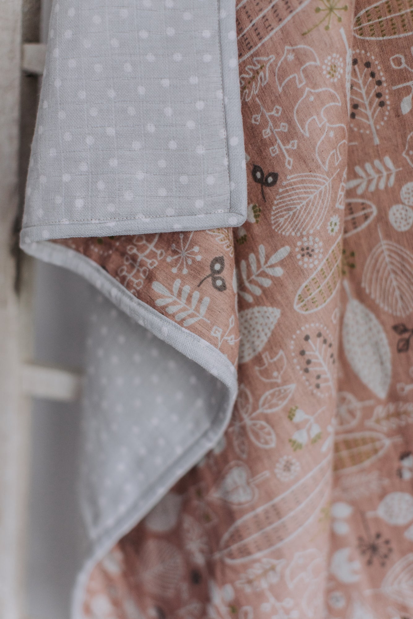 Reversible Muslin Quilt Mahogany