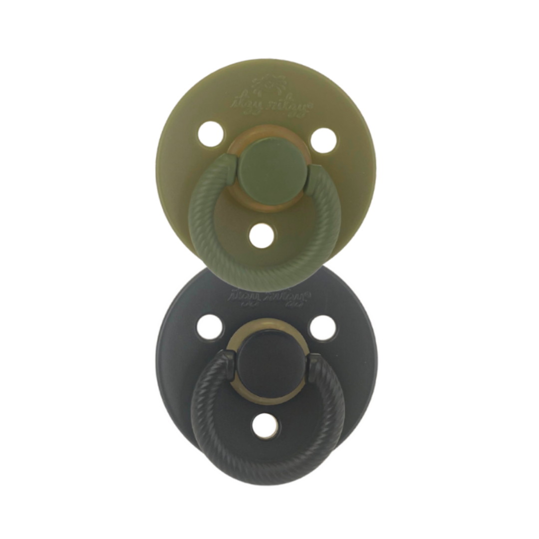 Itzy Soother Camo/Midnight Natural Rubber Pacifiers